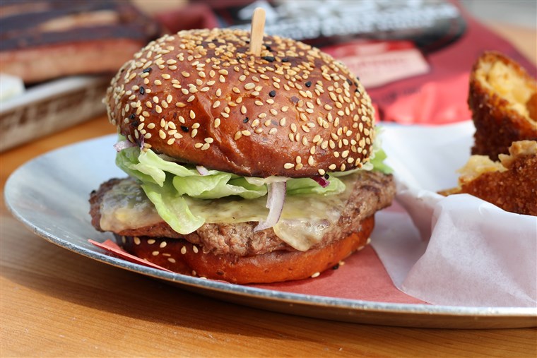 Terbaik Burgers in the U.S: 4505 Burgers & BBQ, San Francisco