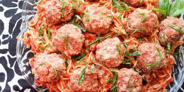 ワンポット Slow-Cooker Spaghetti and Meatballs