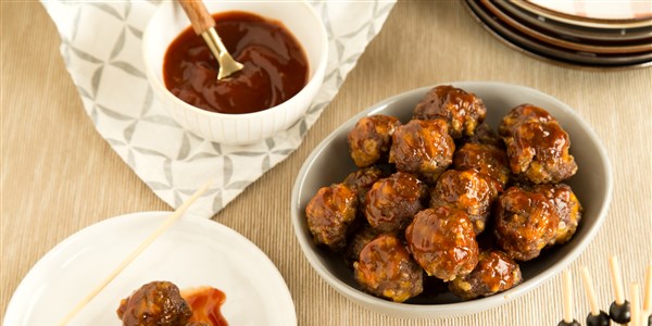 미니 Meatballs with Sweet-and-Sour BBQ Glaze