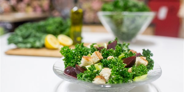 Itu 4-ingredient kale salad we're obsessed with 