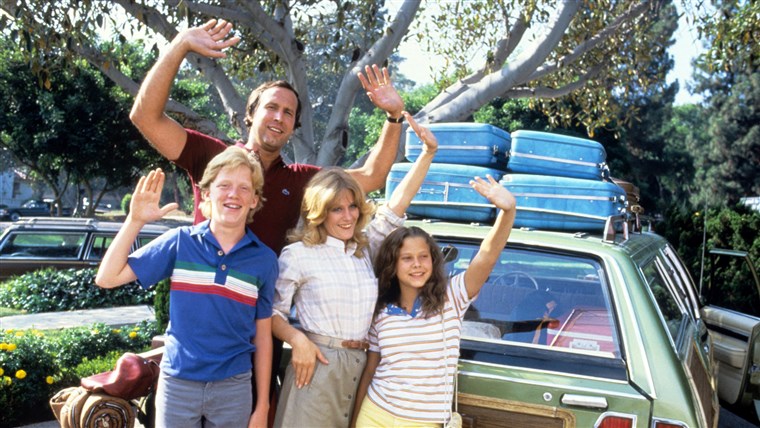 Liburan: Anthony Michael Hall, Chevy Chase, Beverly D'Angelo, Dana Barron, 1983