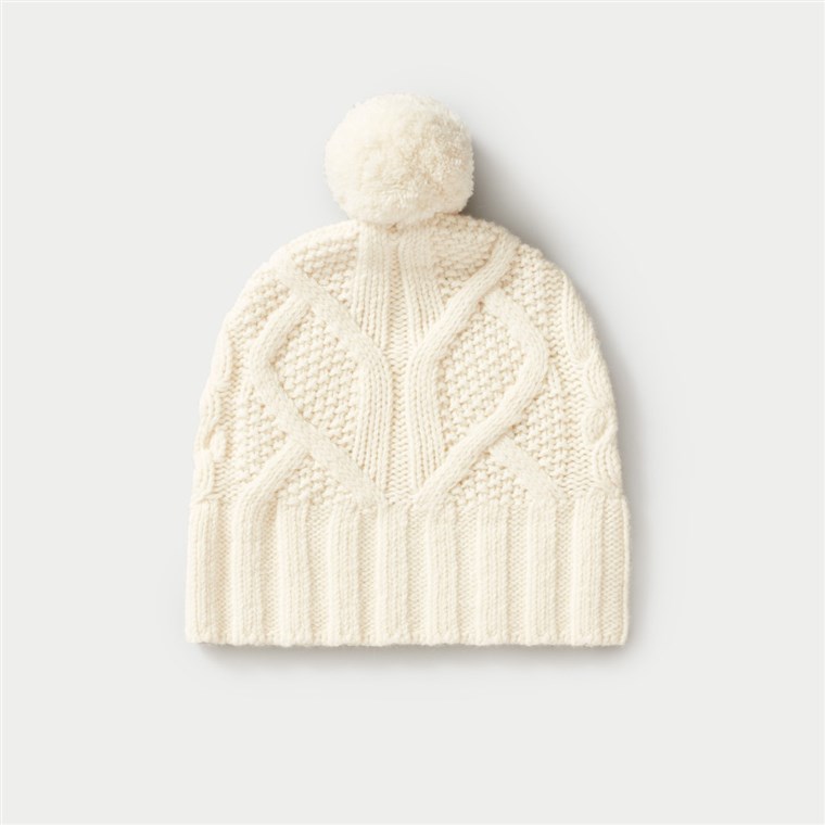 Everlane cable beanie