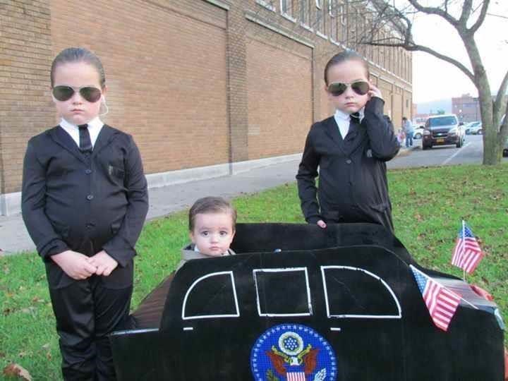 Famiglia Halloween Costumes: Secret Service