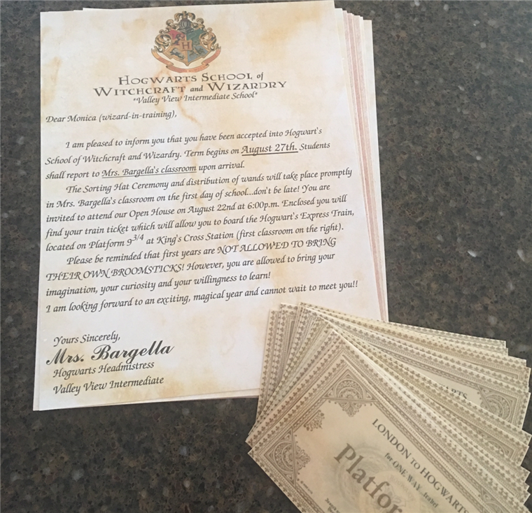 Ogni student (err, wizard-in-training) received a magical acceptance letter.