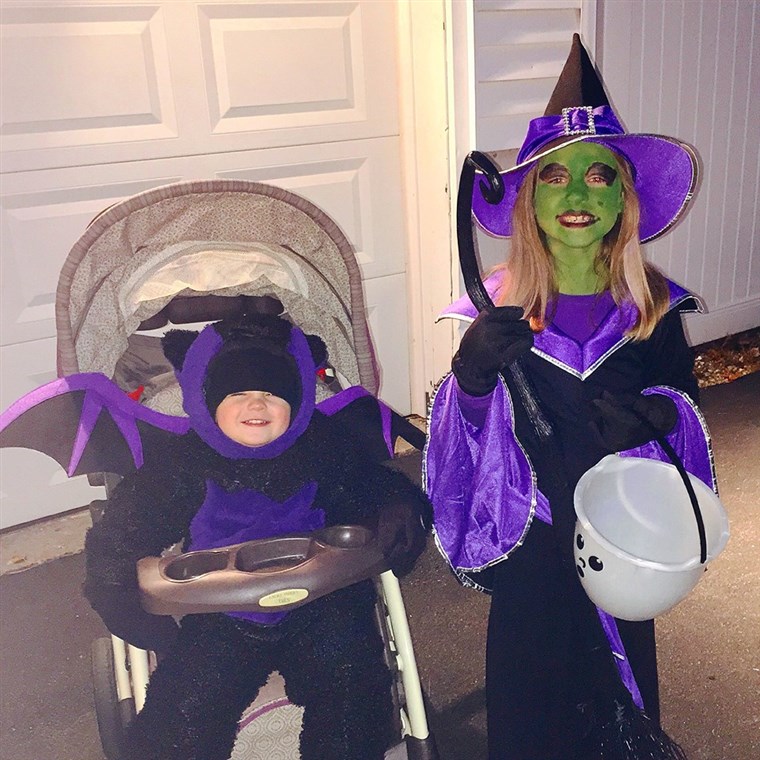 박쥐 and Witch Halloween Costume