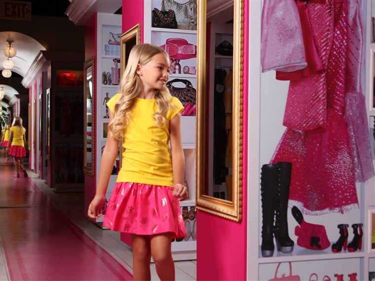 Il Barbie Dreamhouse Experience has opened in Sunrise, Fla., to the delight of young and old Barbie fans. 