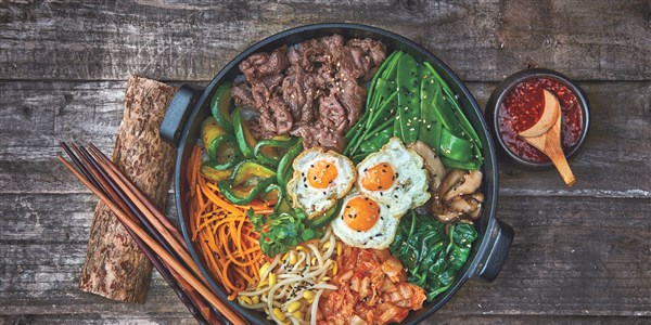 bibimbap (Mixed Vegetable and Rice Bowl with Beef)