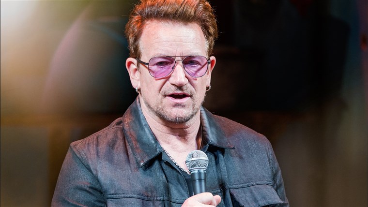 Immagine: Bono Visits 
