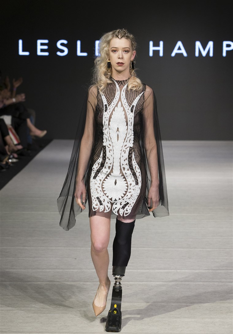 アドリアンヌ Haslet walking in Lesley Hampton's show at Vancouver Fashion Week
