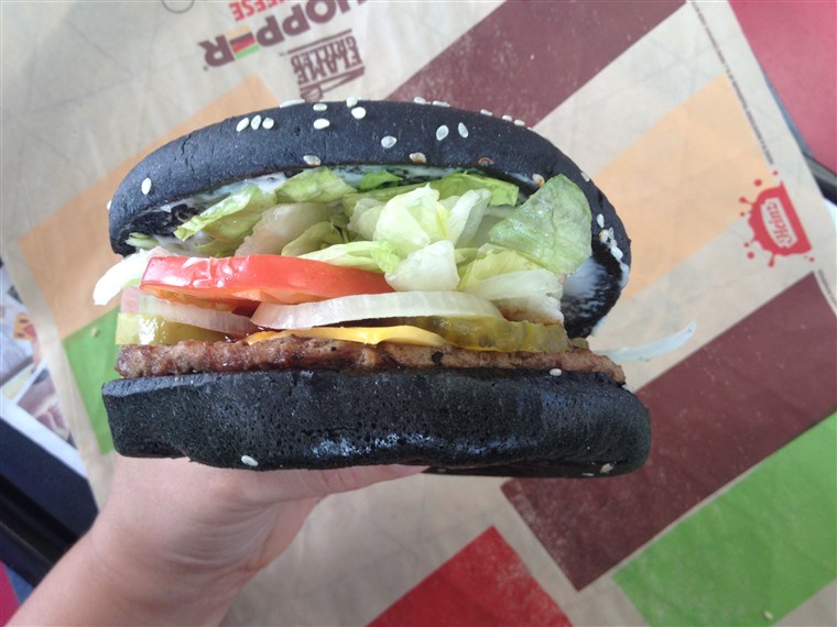 버거 King's black bun Halloween Burger