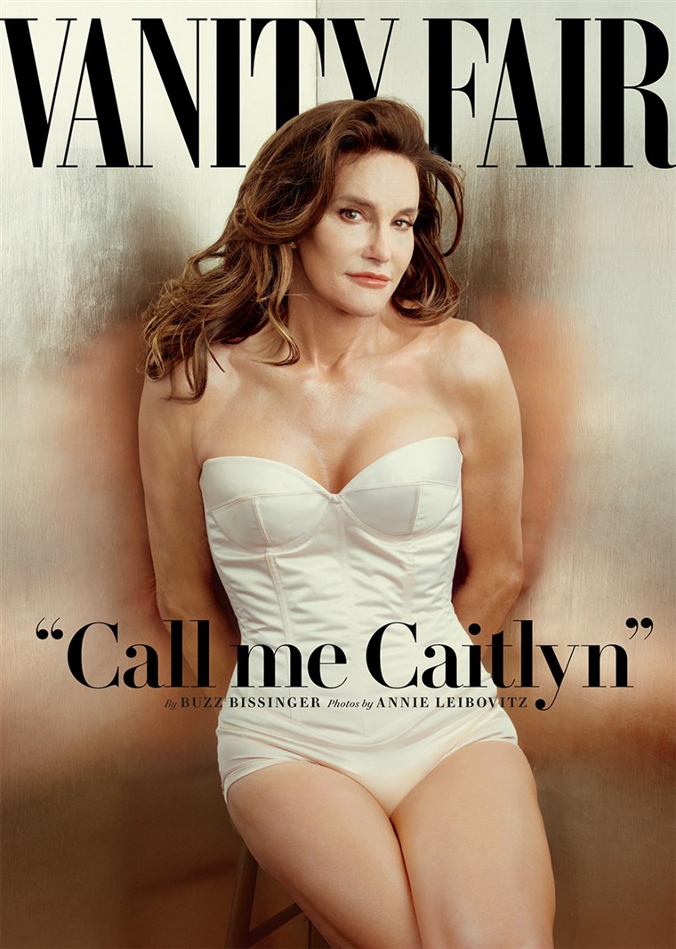 バニティ Fair’s July 2015 cover. Shot by Annie Leibovitz, the cover features the first photo of Caitlyn Jenner, formerly known as Bruce.