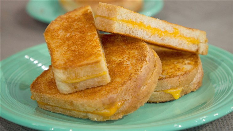 저스틴 Chapple's Sheet-Pan Grilled Cheese