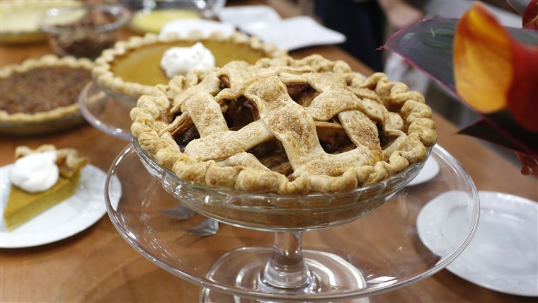 매운 Apple-Cranberry Lattice Pie