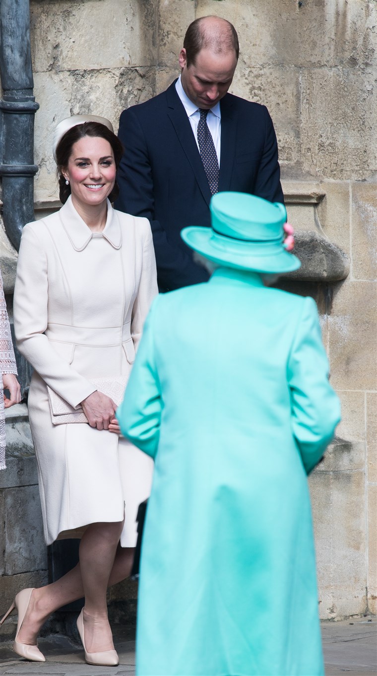 Itu Royal Family Attend Easter Day Service In Windsor