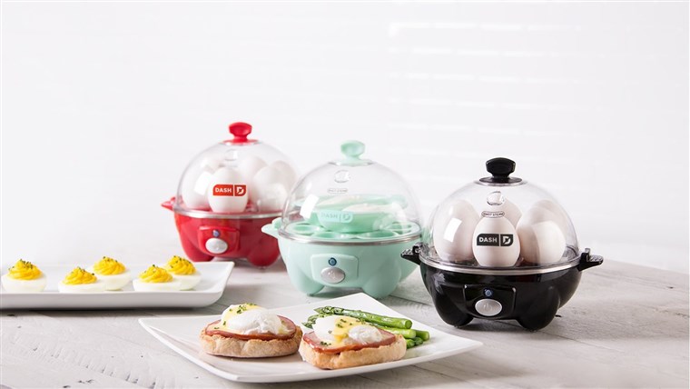 Cepat Dash Egg Cookers With Deviled eggs
