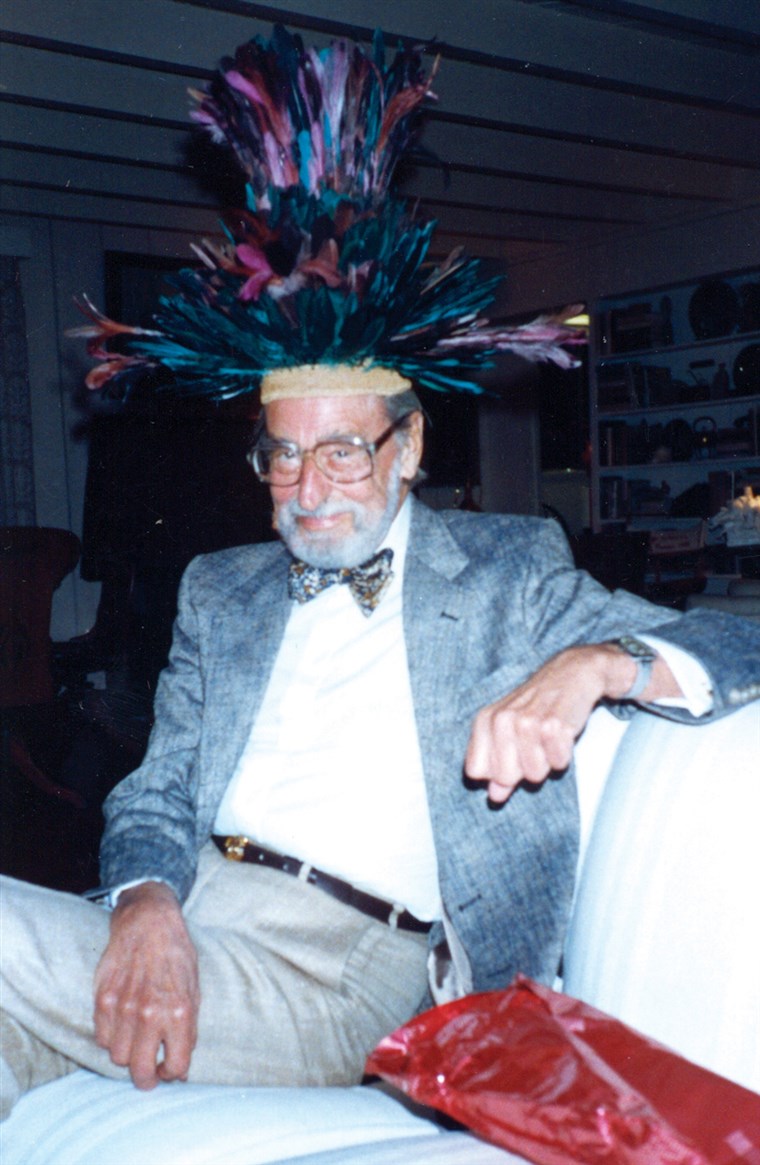 테오도르 'Dr. Seuss' Geisel was a lifelong hat collector.