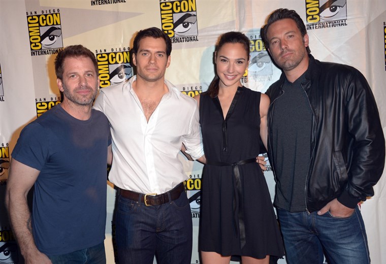 画像： Zack Snyder, Henry Cavill, Gal Gadot and Ben Affleck