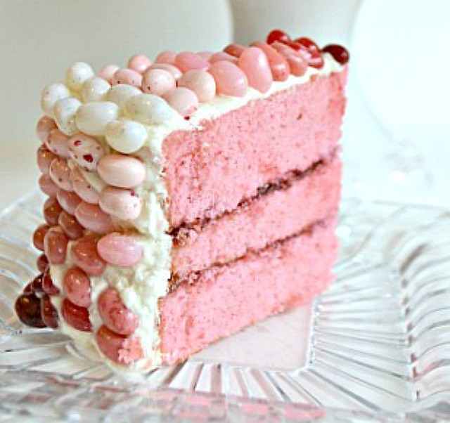 Berwarna merah muda champagne ombre cake