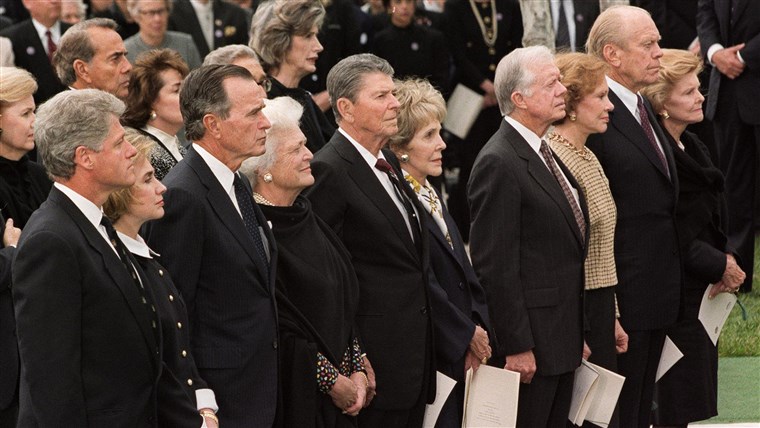 사진 of former U.S. presidents at Richard Nixon's funeral