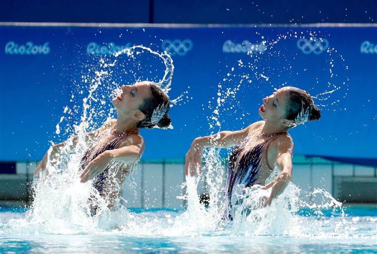 Gambar: Synchronised Swimming - Olympics: Day 9