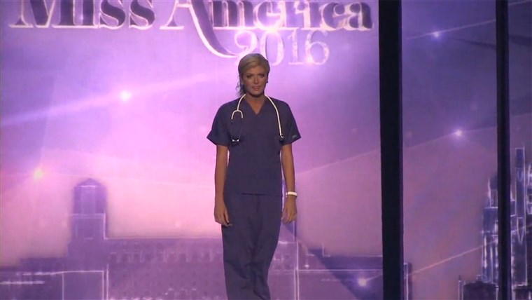 Perdere Colorado Kelley Johnson attends the 2016 Miss America Competition