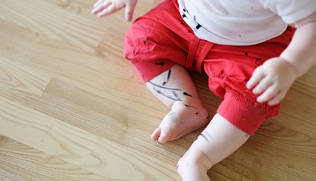 Permanen marker on baby