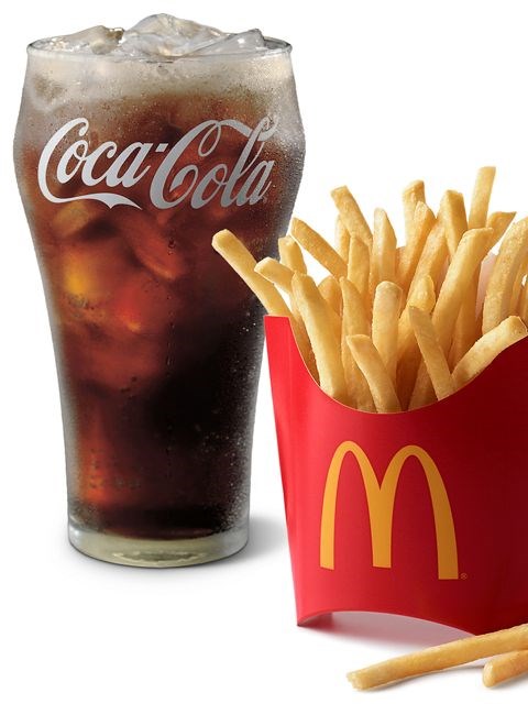 맥도날드's Coca-Cola and fries