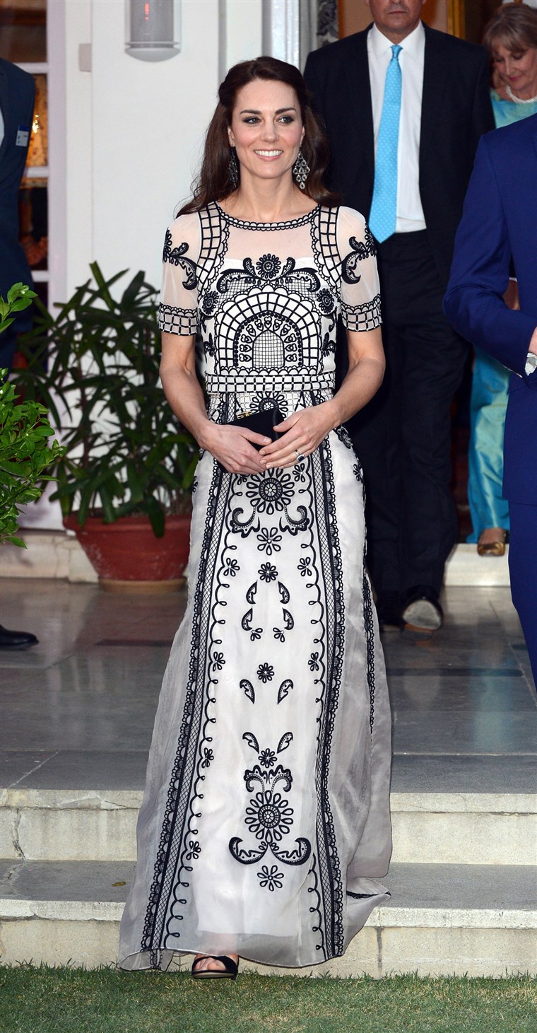 Immagine: The Duke & Duchess Of Cambridge Visit India & Bhutan - Day 2