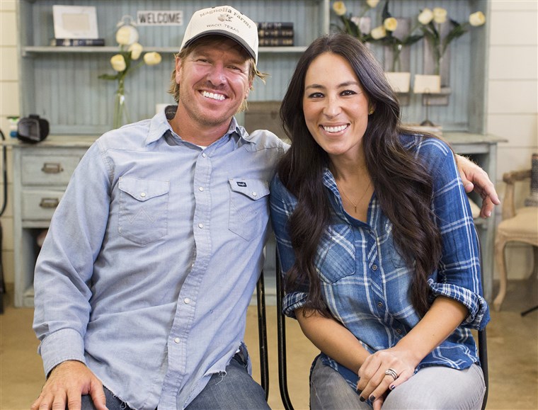 Gambar: Tour the Magnolia bakery, store and silos with Chip and Joanna Gaines