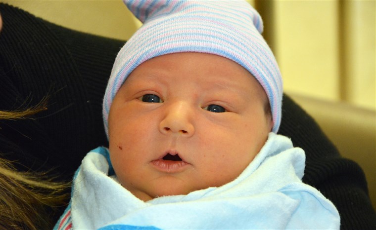サバンナ Guthrie's infant son, Charles Max Feldman