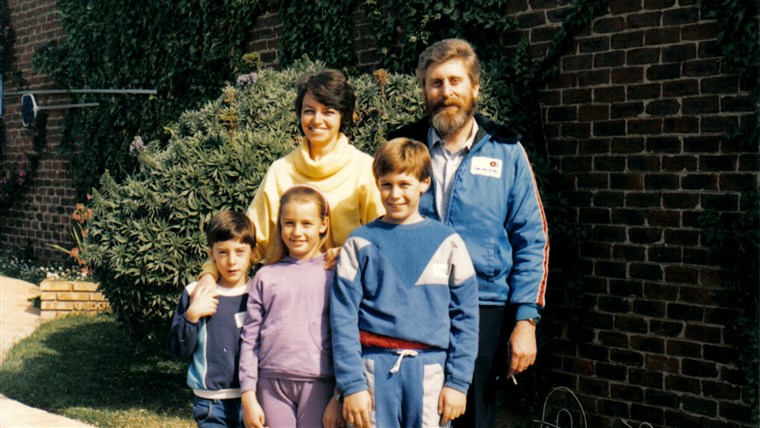 Il last picture taken of the Pistorius family before Martin’s illness. 