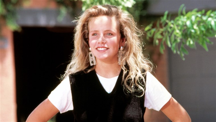 BISA'T BUY ME LOVE, Amanda Peterson, 1987. (c)Touchstone Pictures. Courtesy: Everett Collection.