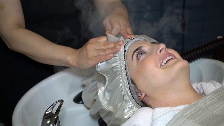 Mencatut facial steam treatment