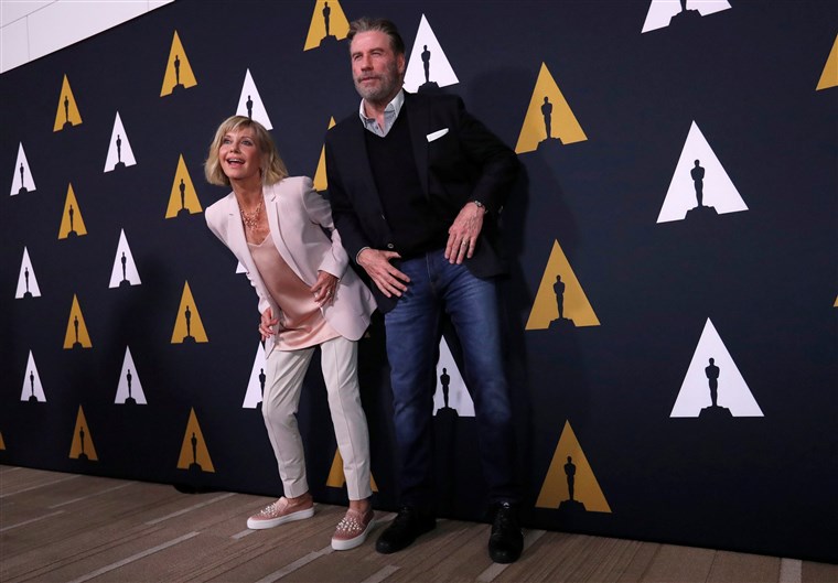 영상: Cast members Travolta and Newton-John dance at a 40th anniversary screening of 