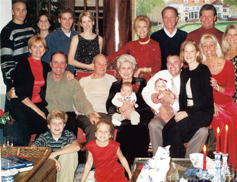 キャシー Lee Gifford's family