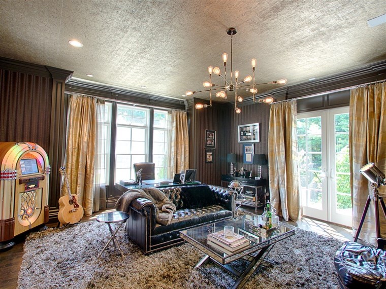 Kevin Jonas' New Jersey home