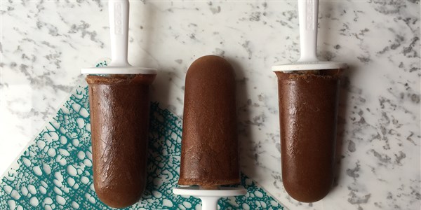 kopi Popsicles with Chocolate, Peanut Butter and Banana