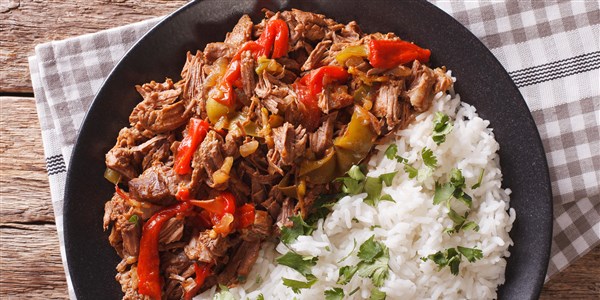 Ropa Vieja (Pulled Flank Steak in Red Wine Sauce)