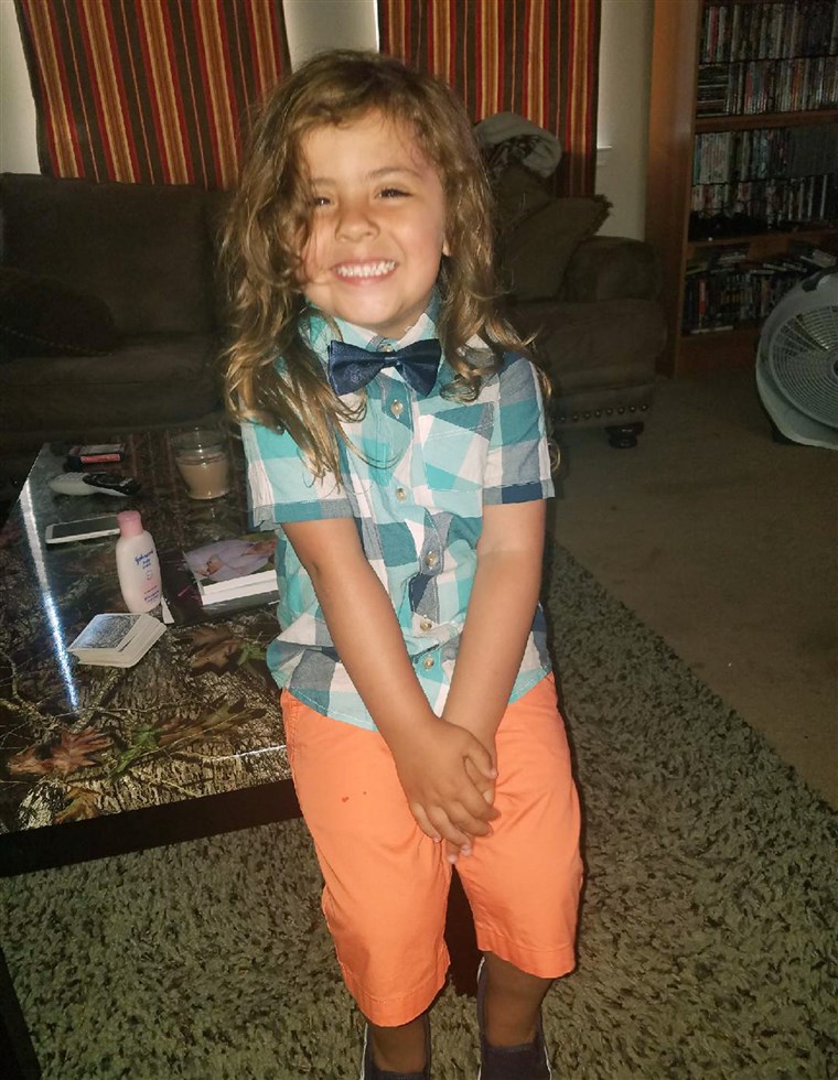 Empat year old Jabez Oates is banned from a public school in Texas because his hair is too long for the dress code for boys.
