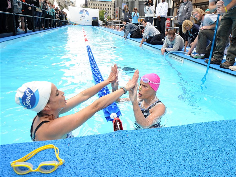 BARU YORK, NY - OCTOBER 09: Natalie Morales and Diana Nyad swim during 