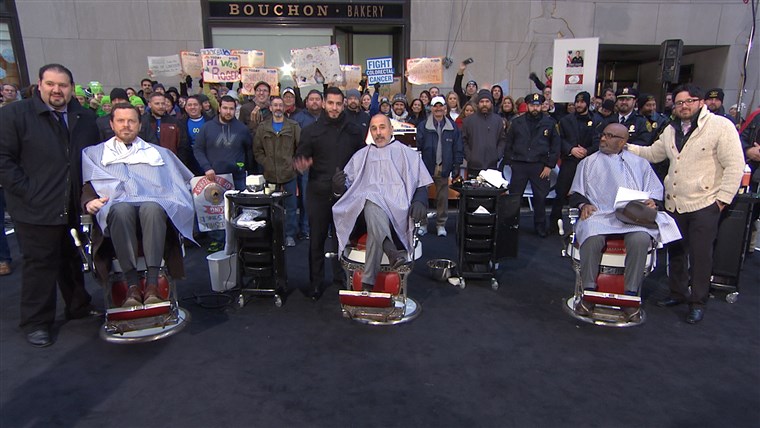 윌리 Geist, Matt Lauer and Al Roker on the TODAY plaza for the big shave.