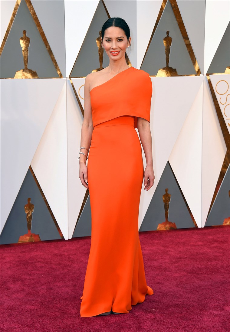 올리비아 Munn: Oscars 2016 red carpet best dressed