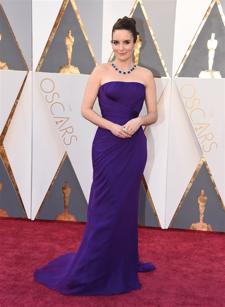 티나 Fey: Oscars red carpet