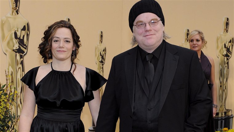 Gambar: The Oscars - Philip Seymour Hoffman and Mimi O'Donnell