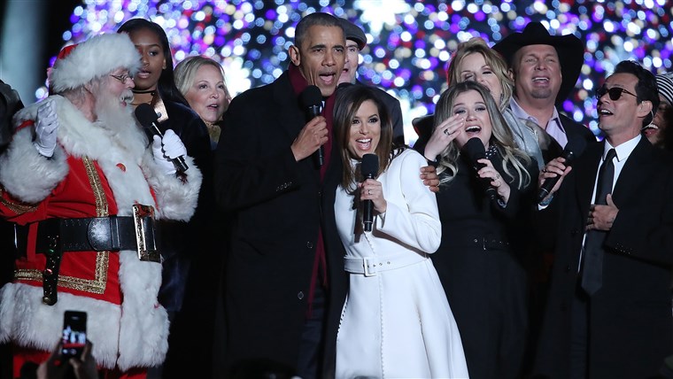 大統領 And Mrs. Obama Attend National Christmas Tree Lighting