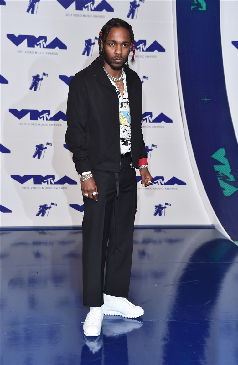 켄드릭 Lamar MTV Video Music Awards red carpet
