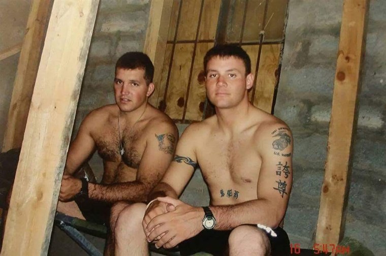 숀 Hatton and Matthew Whalen in the Army