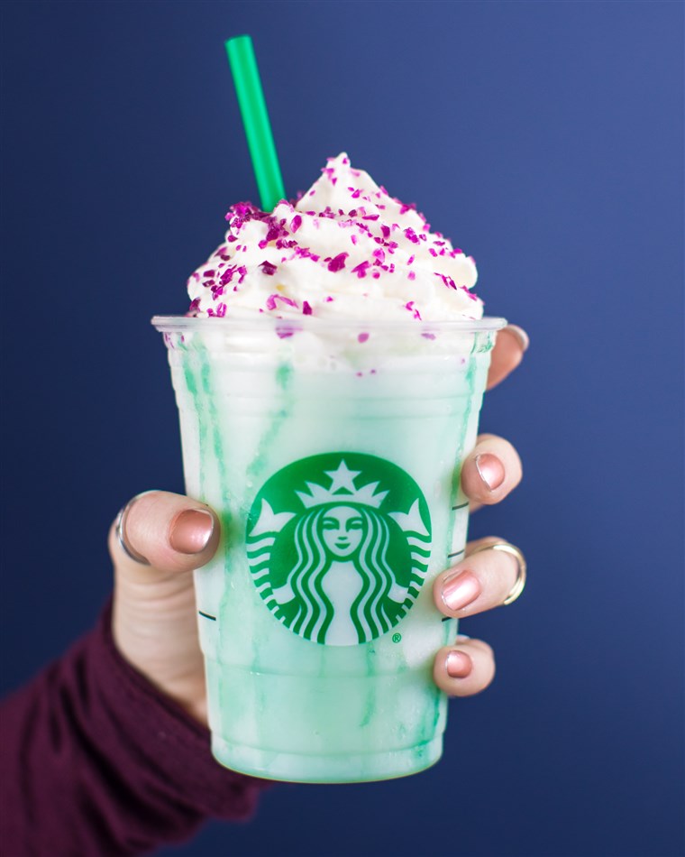 Itu Crystal Ball Frappuccino will only be available for four days.