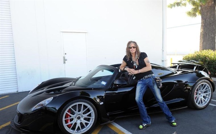 그만큼 Hennessey Venom GT Spyder, custom-built as a convertible for rocker Steven Tyler.