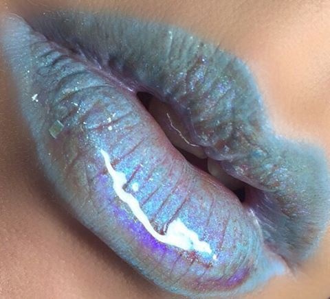 ホログラフィック lips, Sigma Beauty Lip Switch